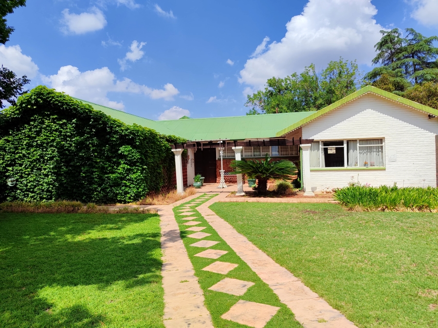 3 Bedroom Property for Sale in Irene Park North West